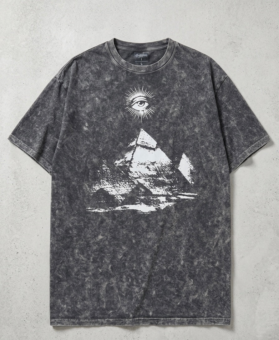 👁️ Pyramid Vintage tee